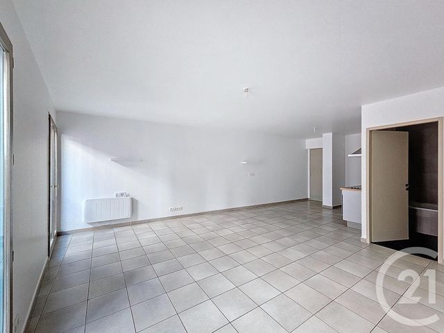 Appartement Studio à louer - 1 pièce - 37.83 m2 - CERET - 66 - LANGUEDOC-ROUSSILLON - Century 21 Agence Des Cerisiers